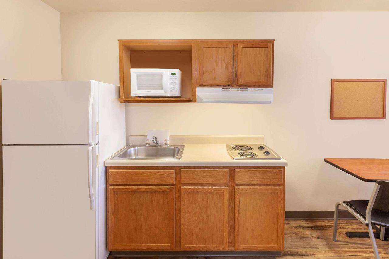 Woodspring Suites Council Bluffs Εξωτερικό φωτογραφία